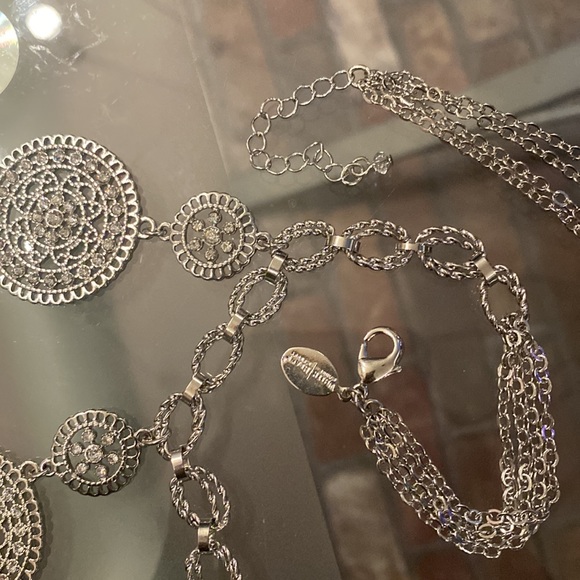 WHBM - silver tone bib necklace w 5 large & small rhinestone discs, multi chains - Picture 11 of 16